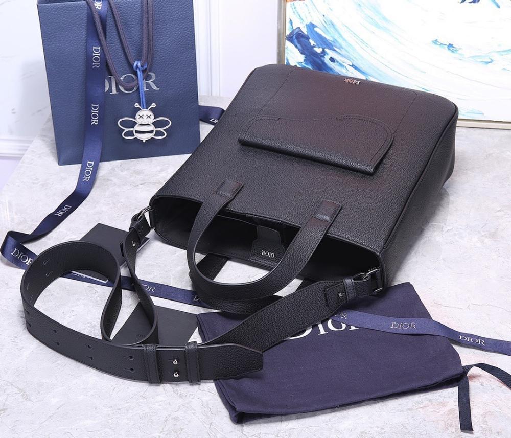 Modern Stylish Black Calfskin Shoulder Bag 30x33x10cm