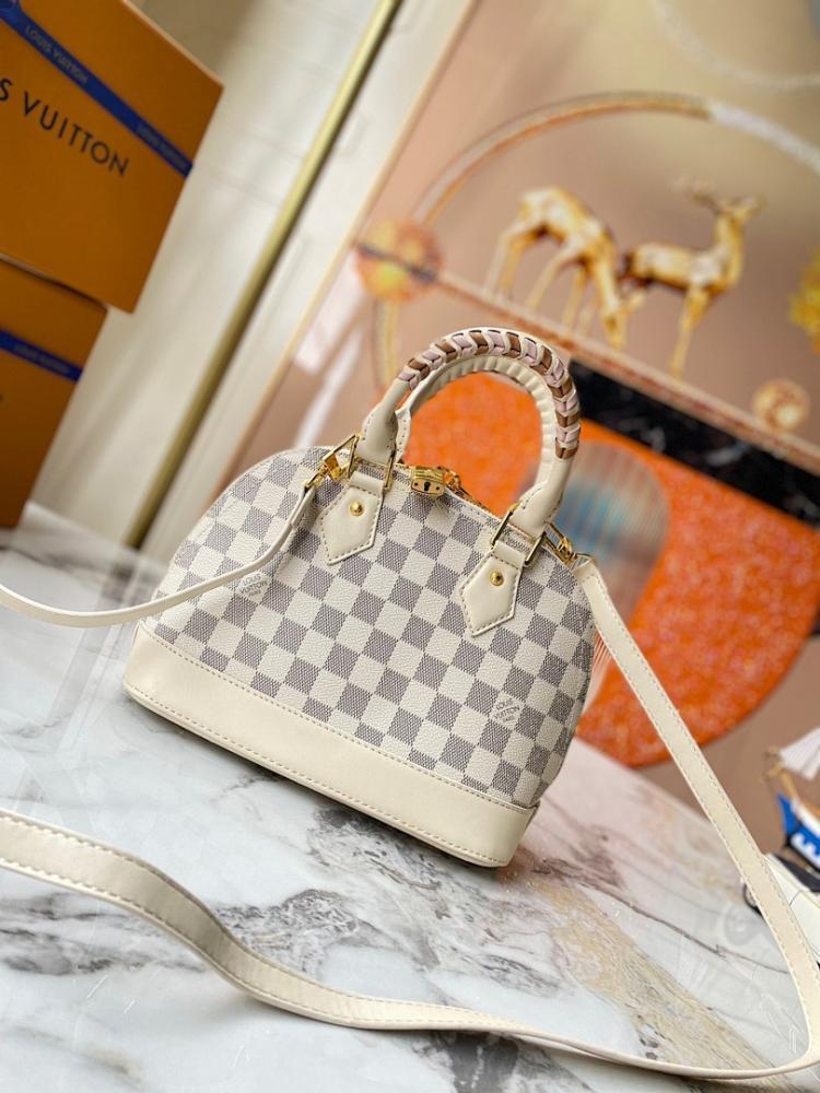 Stylish Woven Calfskin Crossbody Bag