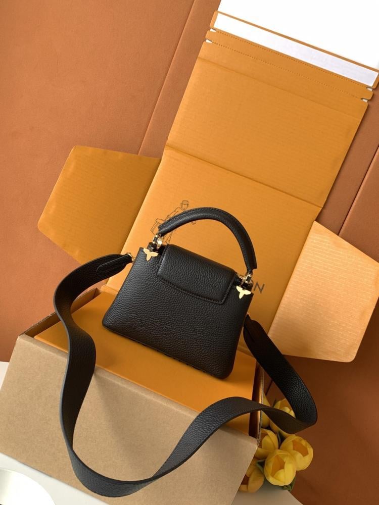 Top Handle Bag Style 910317148