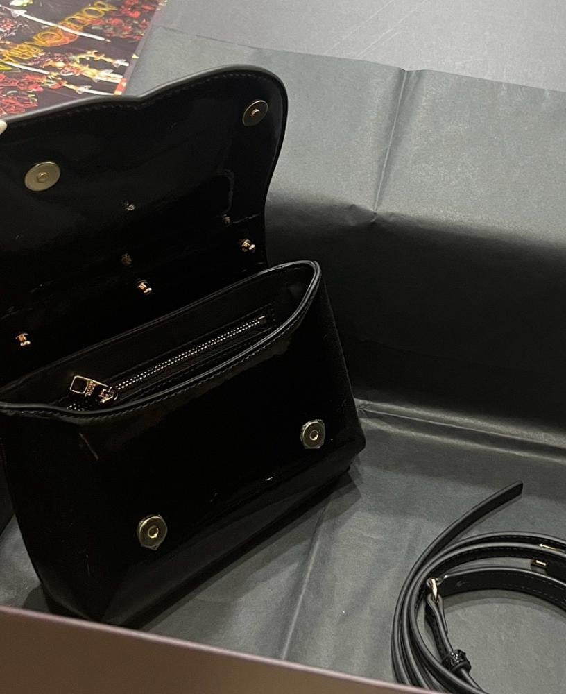 Modern Stylish Top Handle Bag 13.5x17.5x6.5cm