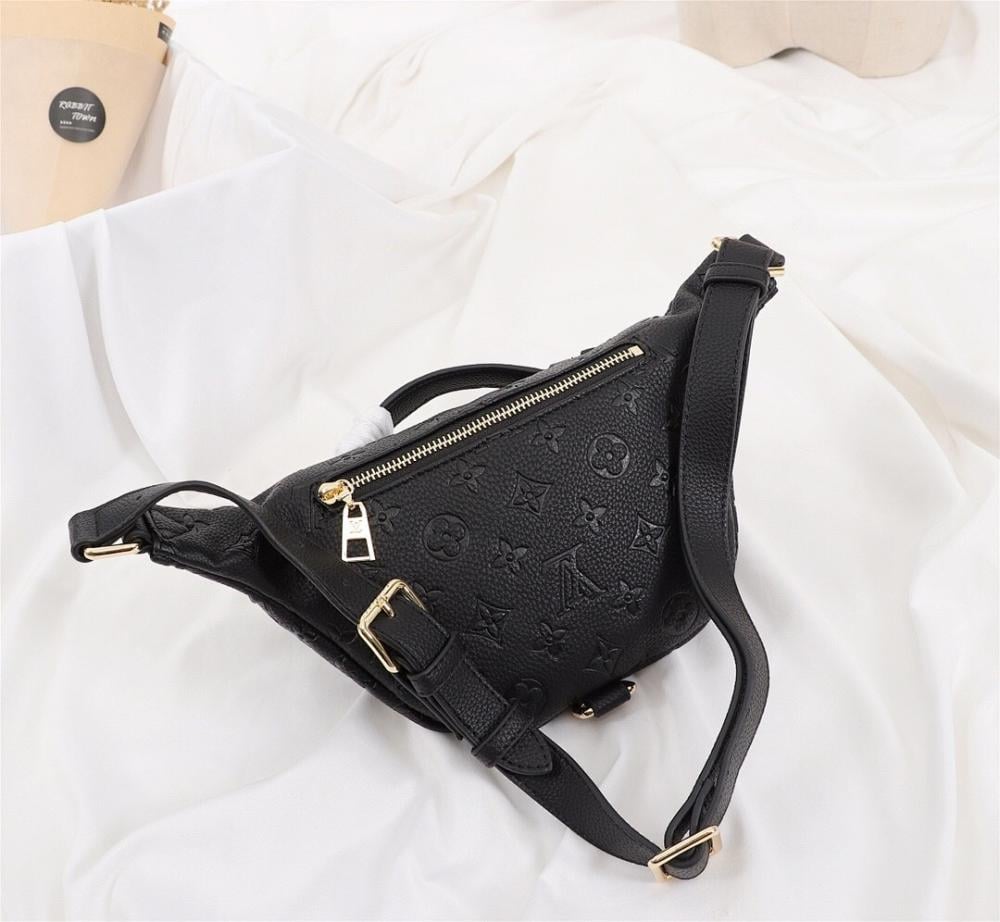 Classic Luxury Monogram Leather Shoulder Bag 23x16x11cm