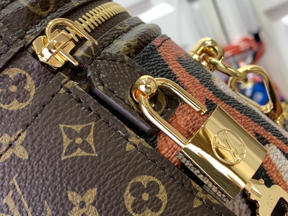 Top Handle Bag Style 890978277