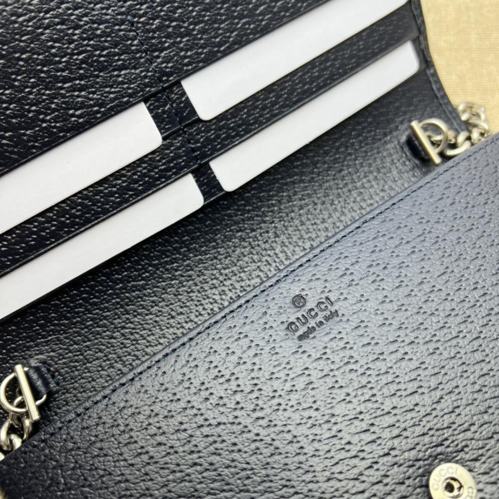 Wallet Style 1219726196