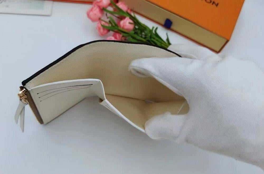 Modern Refined Leather Wallet