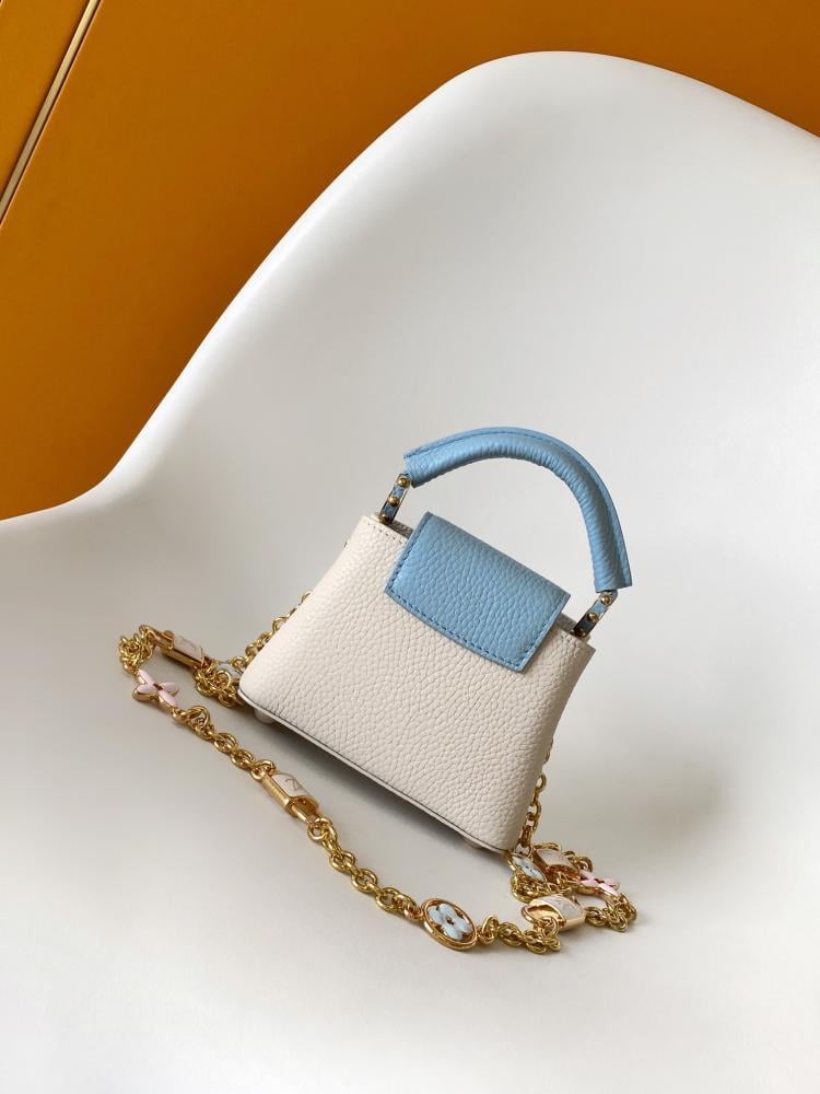 Leather Wallet Style 663748805