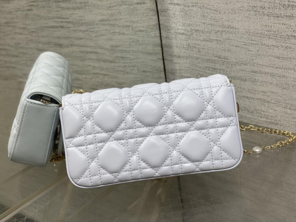 Alma Shoulder Bag Style 519949573