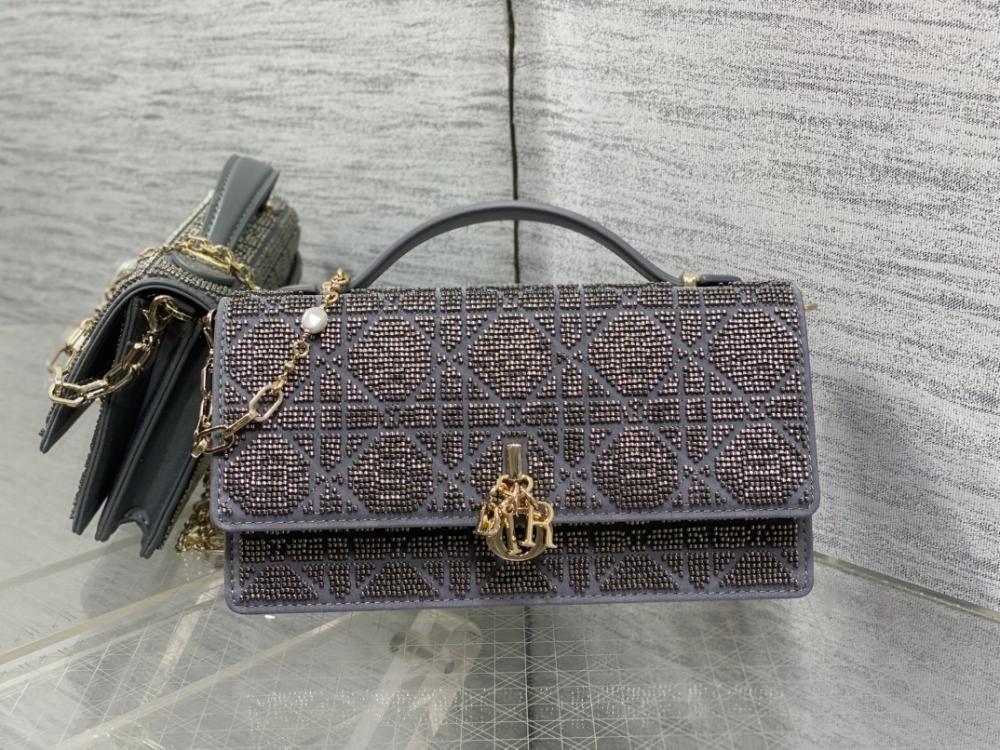 Wallet Style 1420944019