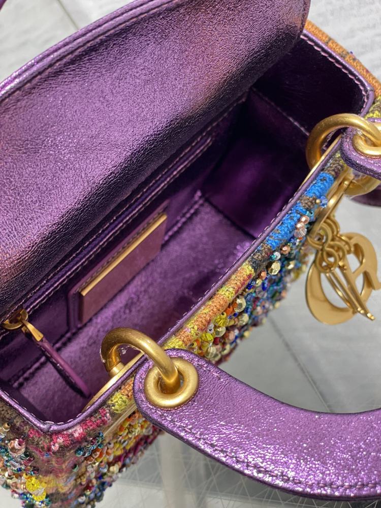 Embroidered Top Handle Bag Style 1065935794