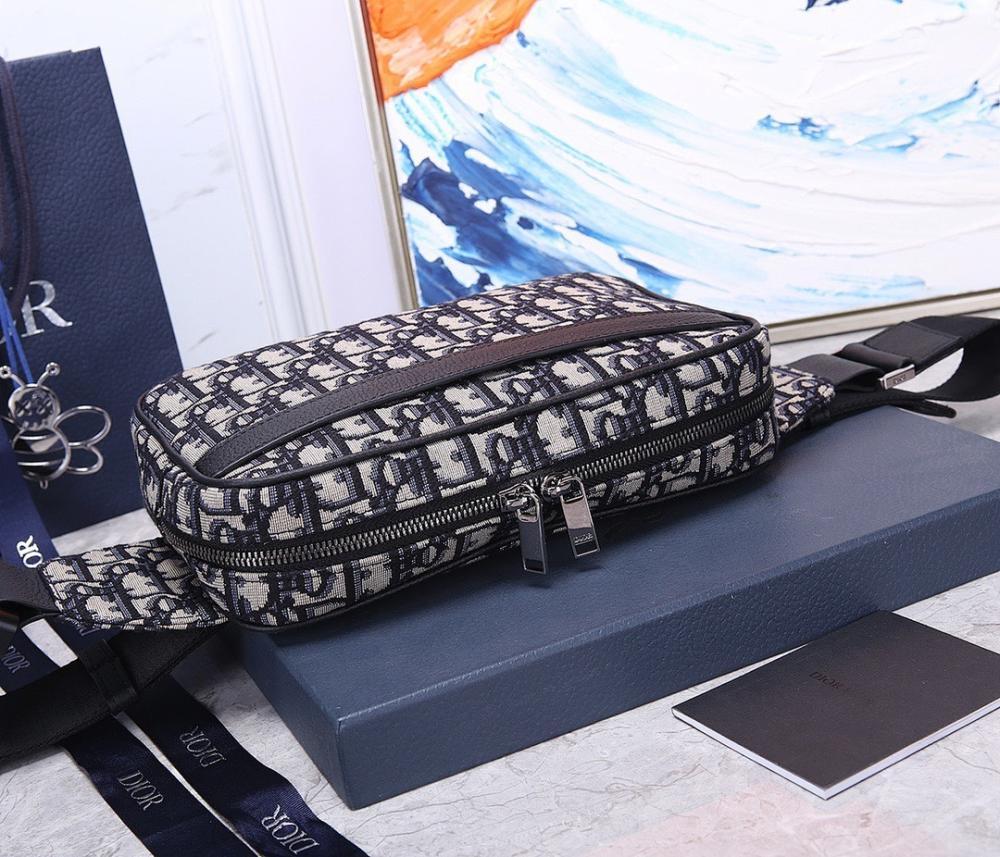 Elegant Refined Black Printed Calfskin Shoulder Bag Black/Beige 24x14x5cm