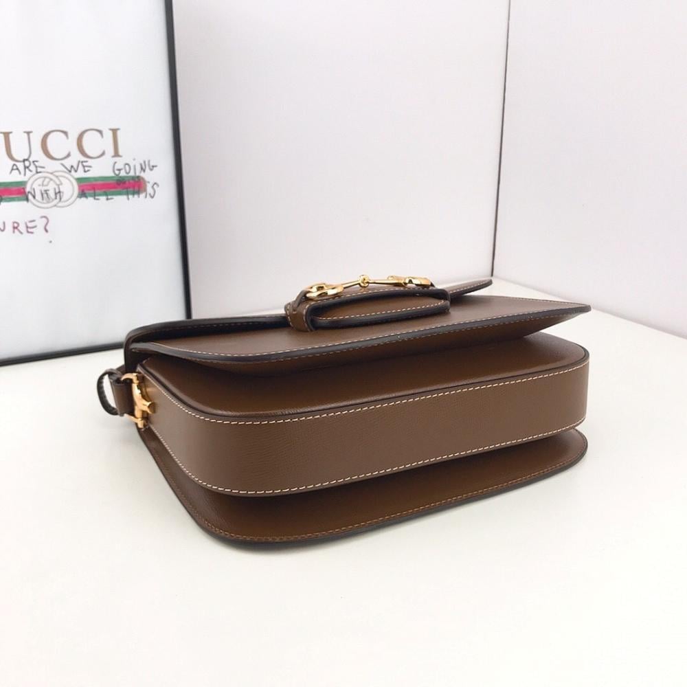 Modern Elegant Top Handle Bag 25x18x8cm