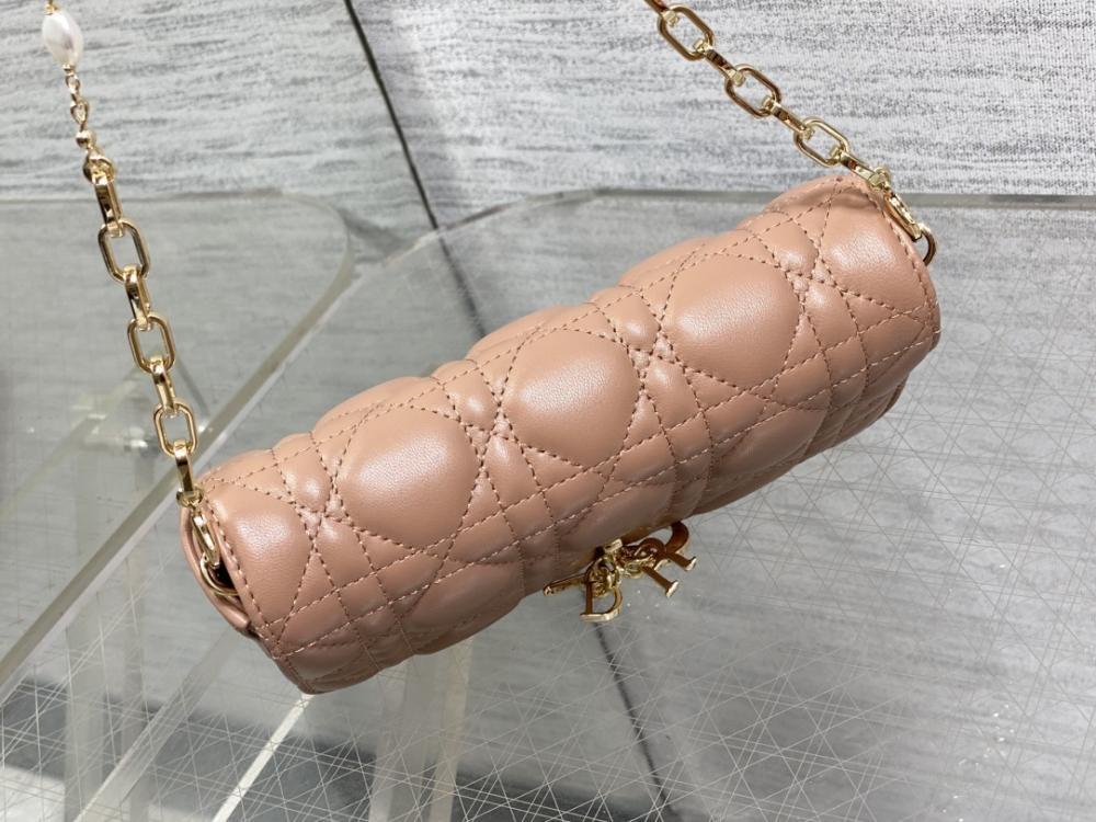 Top Handle Bag Style 545266289