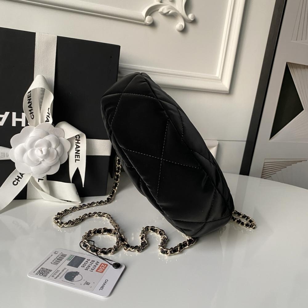Top Handle Bag Style 154171337