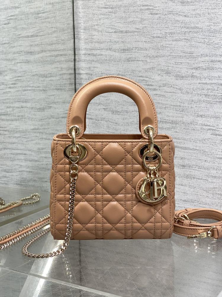 Luxury Top Handle Bag Style 979955396