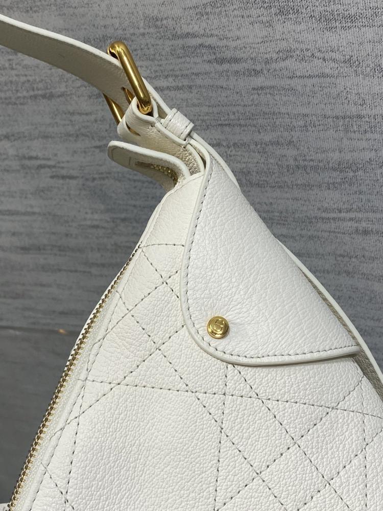 Classic Top Handle Bag Style 363755085