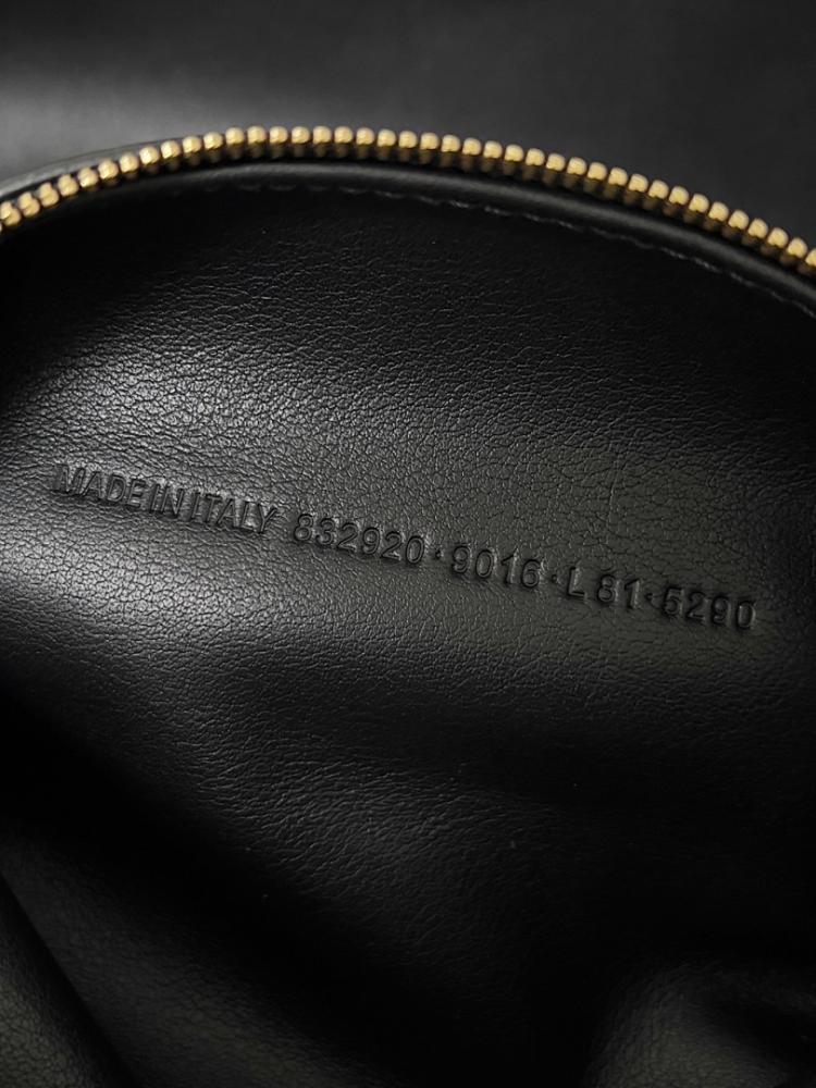 Luxury Stylish Shoulder Bag 31x12x12cm