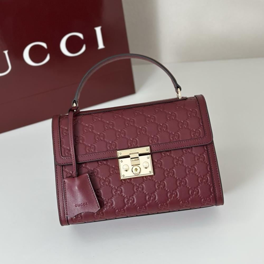 Top Handle Bag Style 148891363