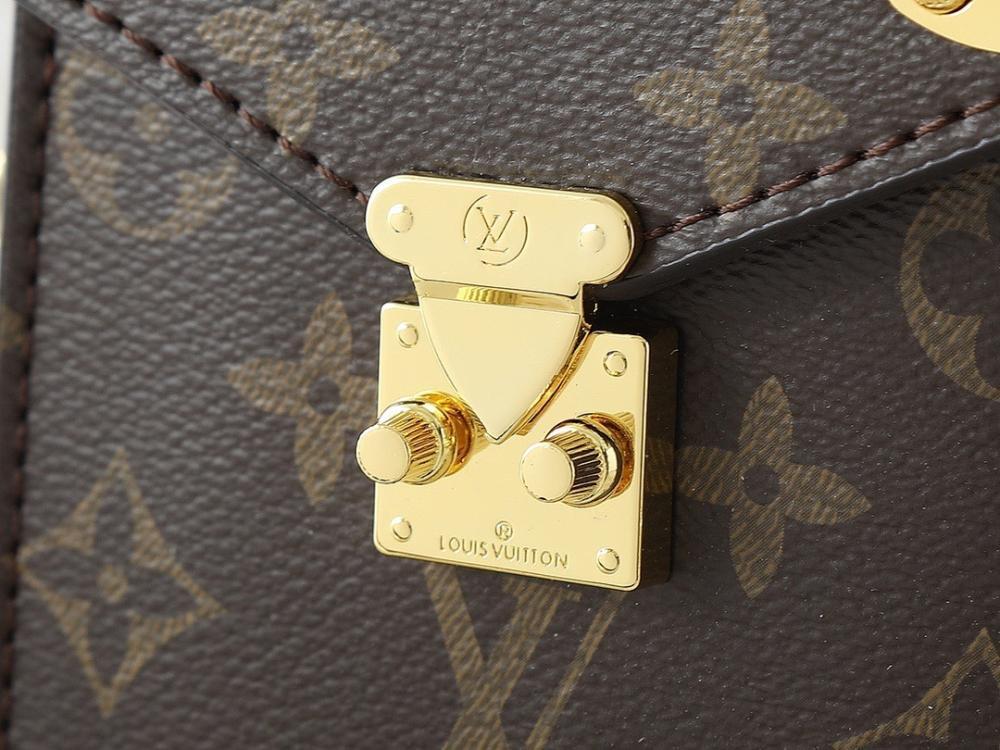 Classic Monogram Shoulder Bag