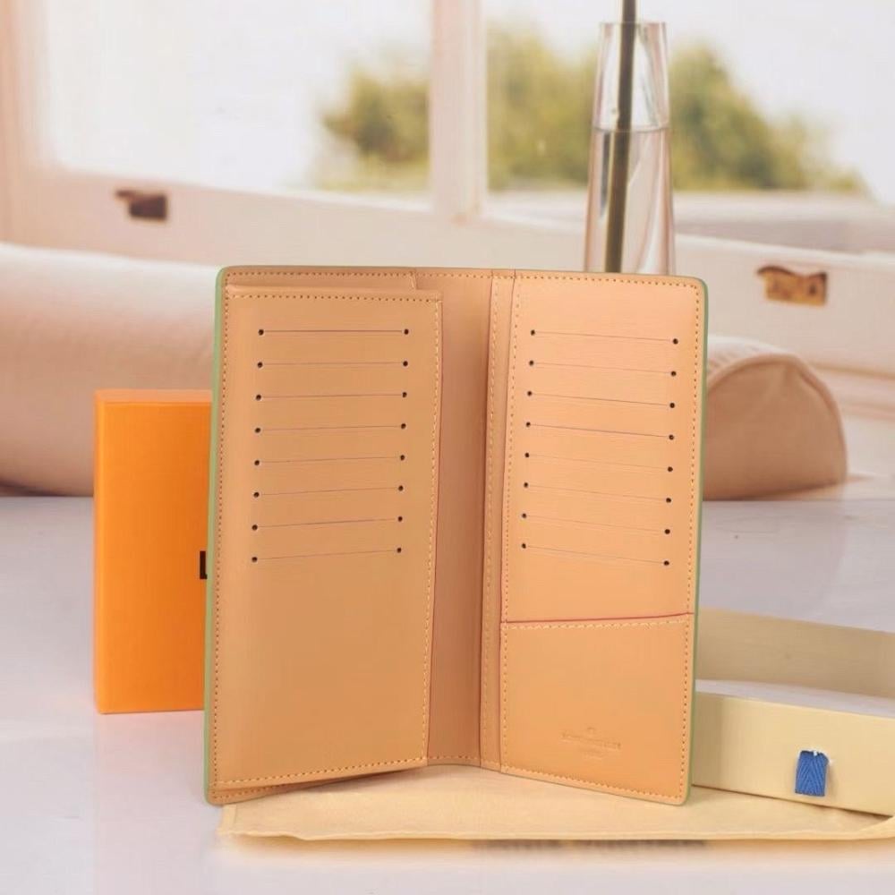 Elegant Stylish Leather Wallet 11x19x2cm
