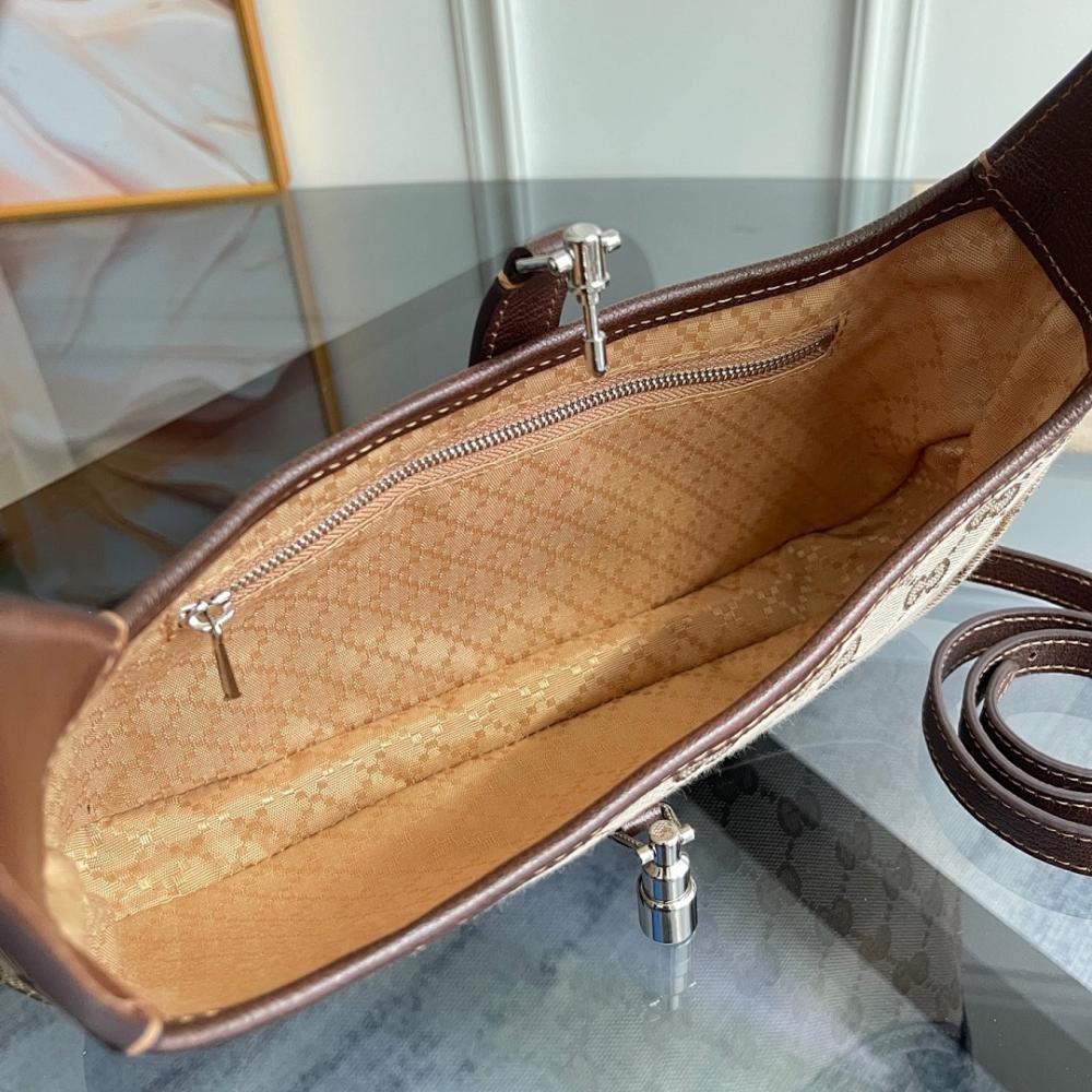 Classic Crossbody Bag 27x13x3.5cm