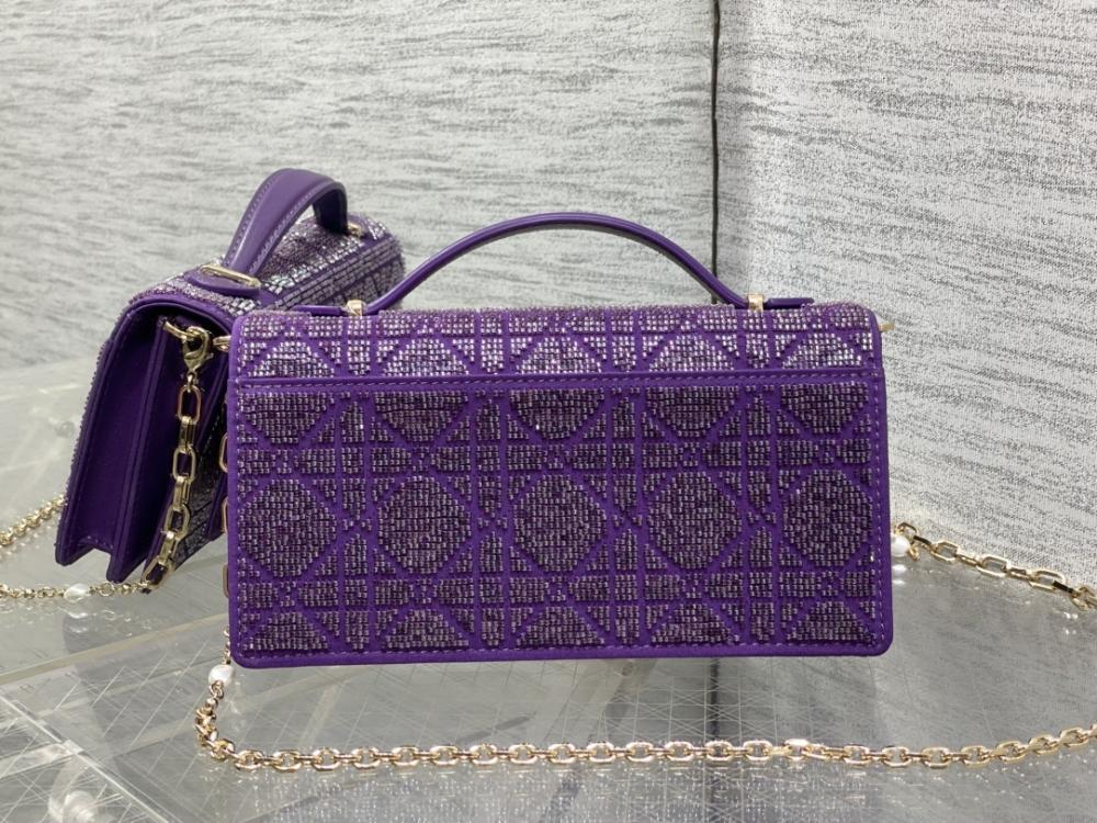 Wallet Style 397744532