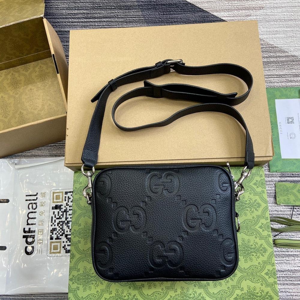 Modern Italian-Inspired Bag 23x19x9.5cm