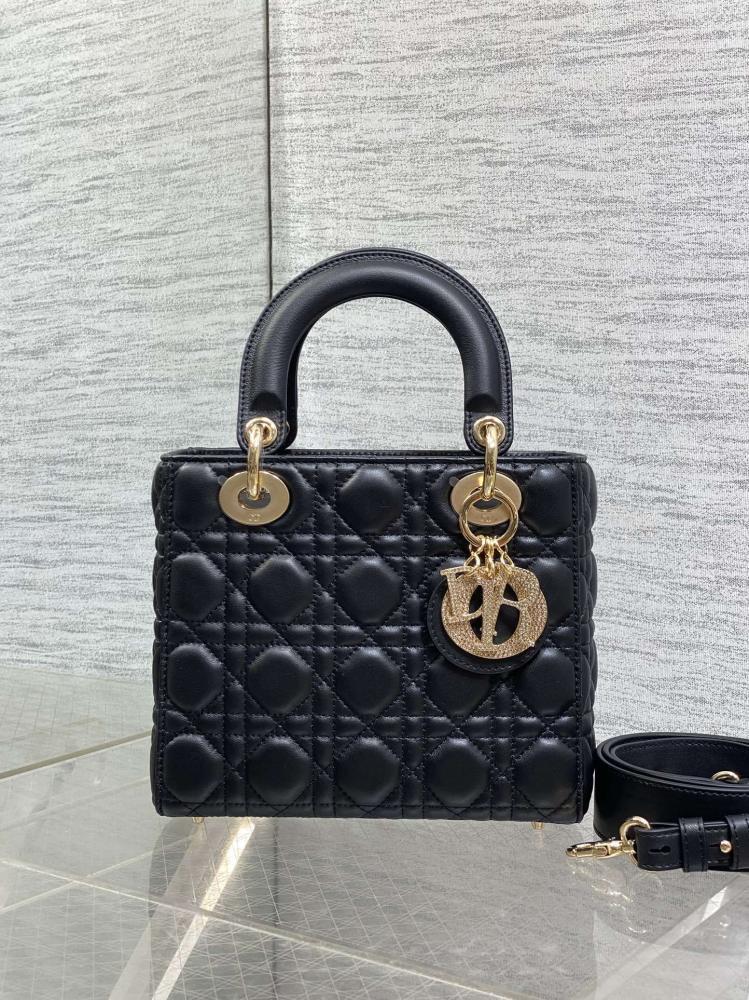 Top Handle Bag Style 330784795