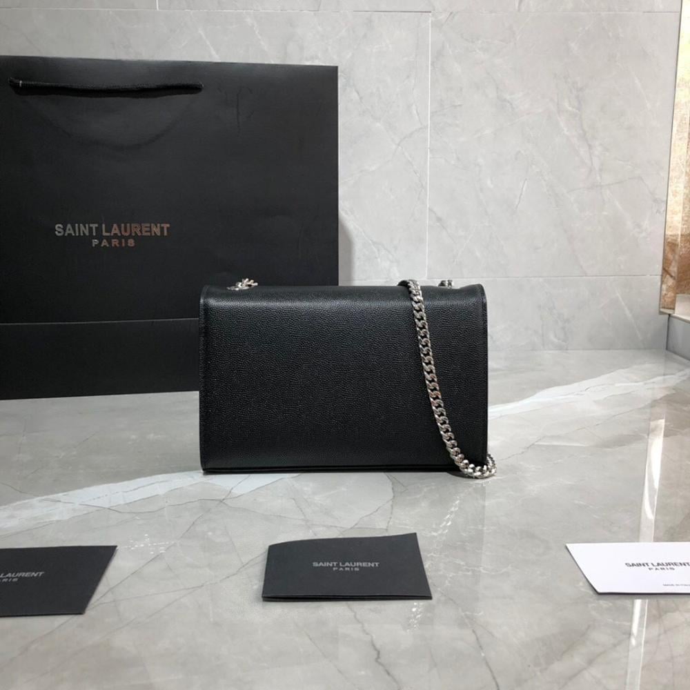 Modern Italian-Inspired Shoulder Bag 20x13.5x5.5cm