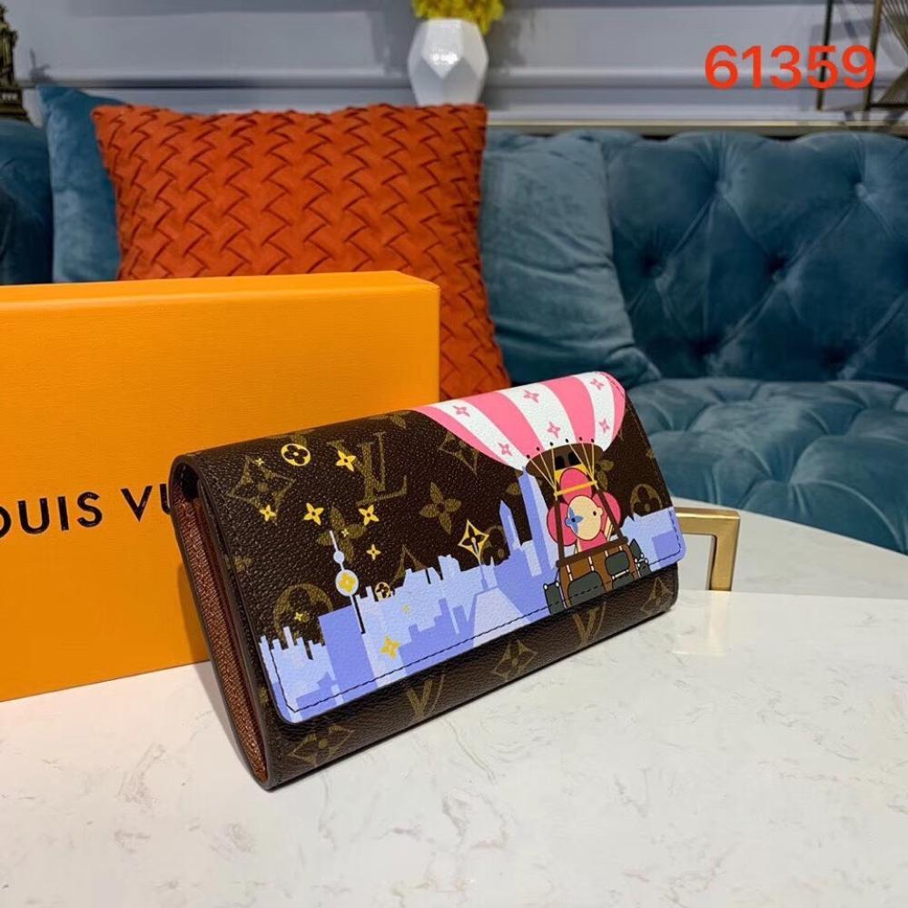 Luxury Wallet Style 249759469