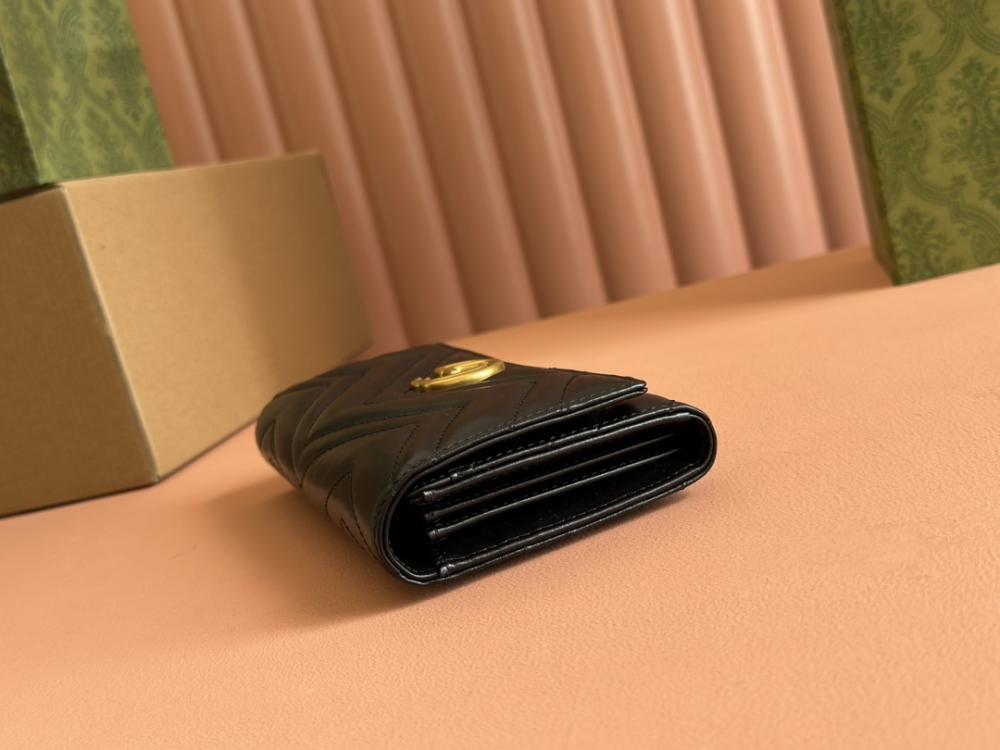 Wallet Style 1215246427