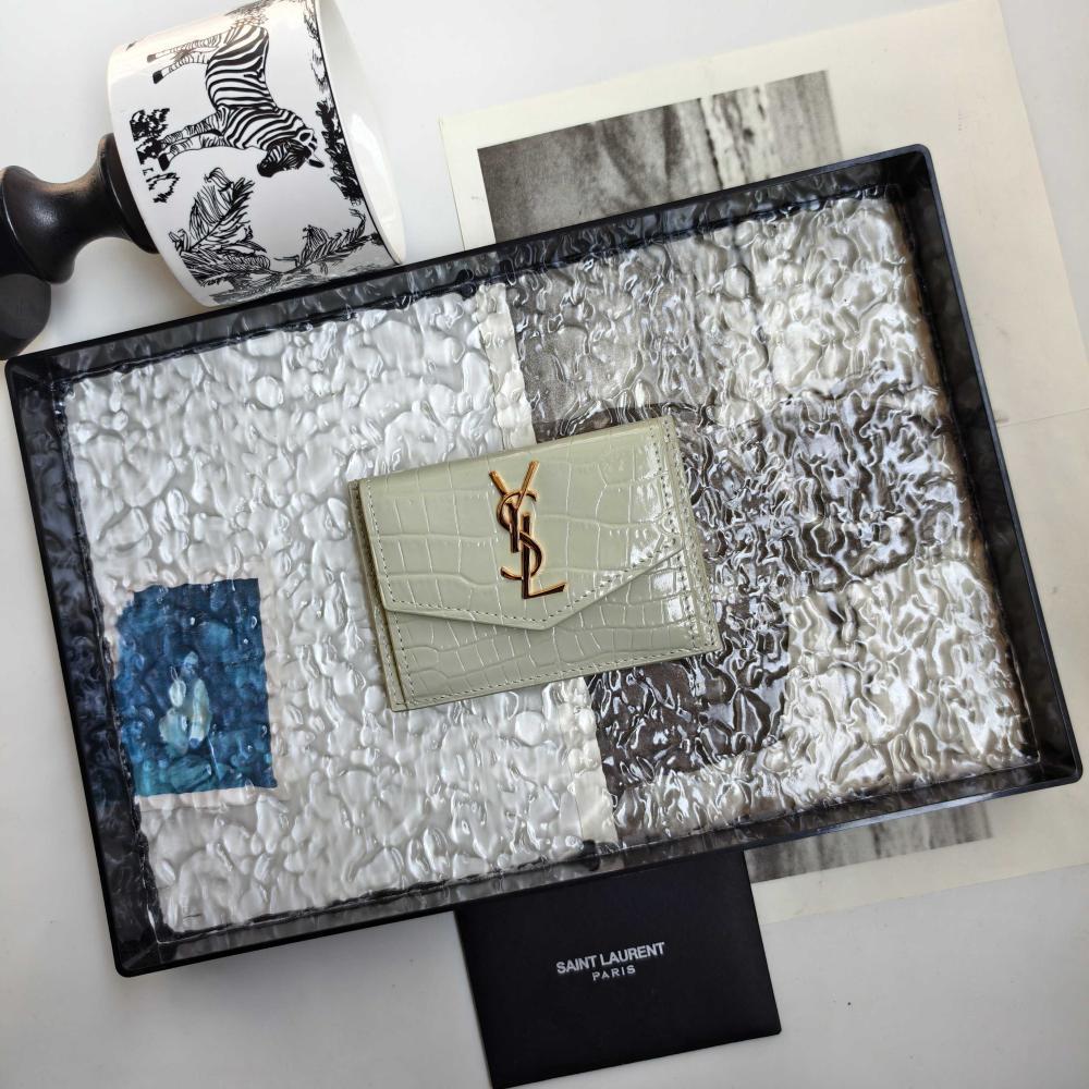 Classic Wallet Style 954653264