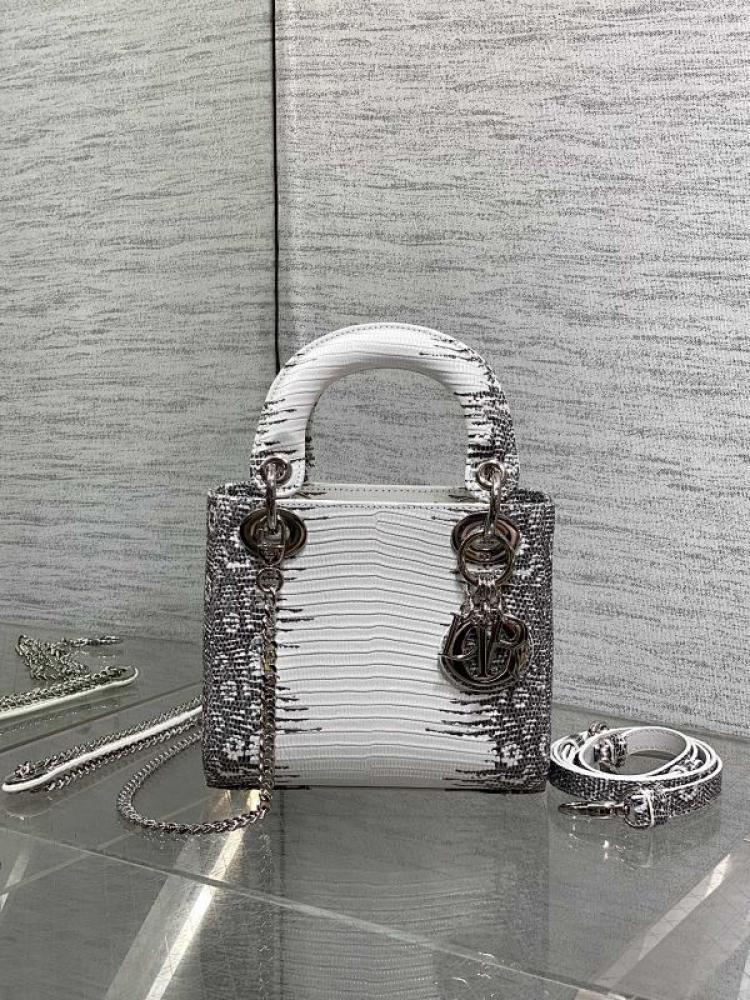 Classic Top Handle Bag Style 1328086070