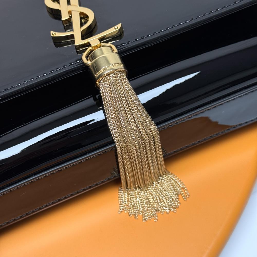 Classic Top Handle Bag Style 82447045