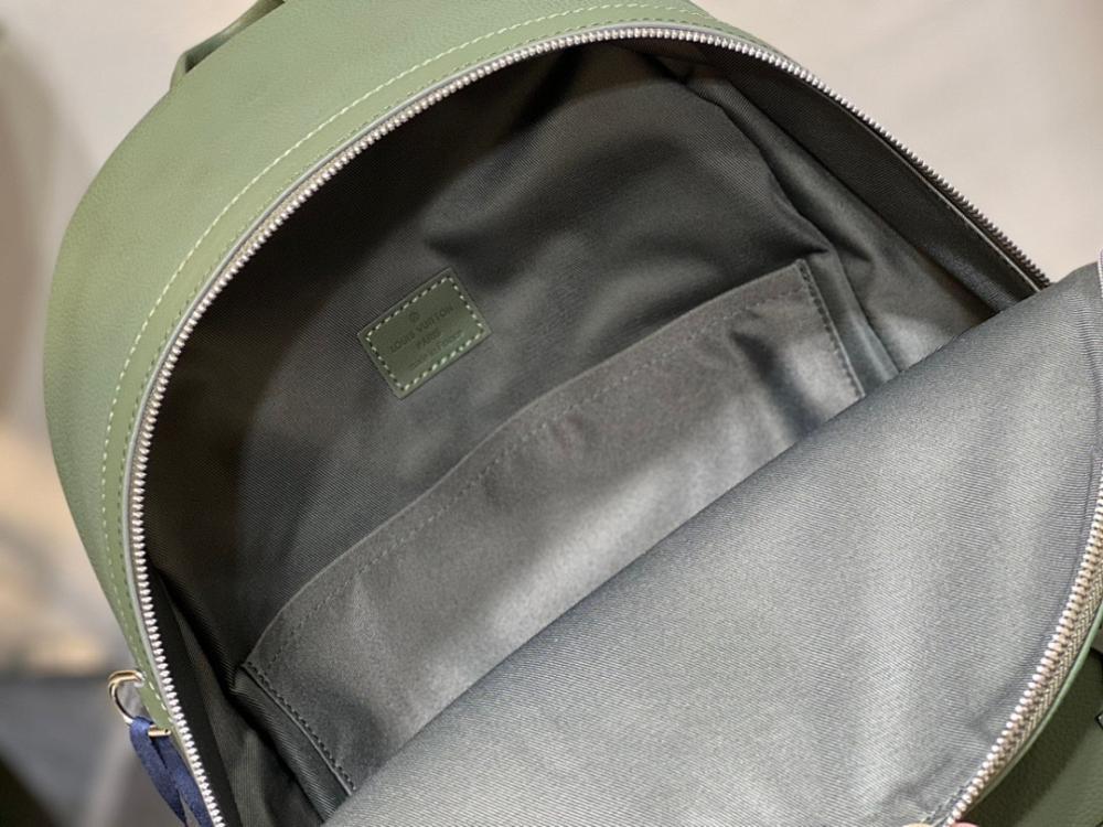 Stylish Calfskin Shoulder Bag 43x30x14cm