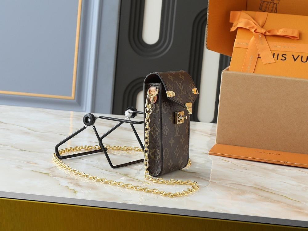 Classic Monogram Shoulder Bag