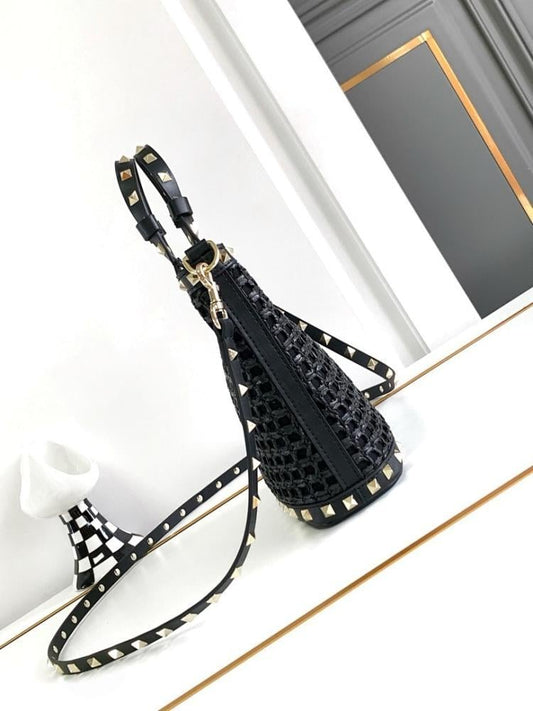 Stylish Studded Raffia Bucket Bag