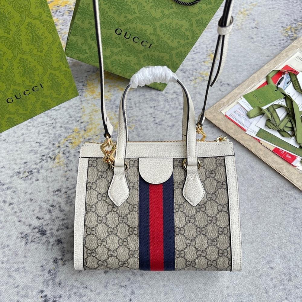 Luxury Refined Top Handle Bag 25x19x9.5cm
