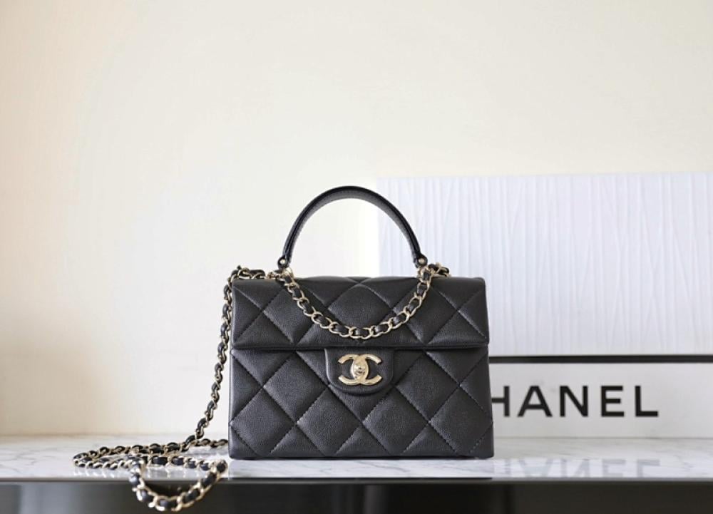 Practical Leather Shoulder Bag