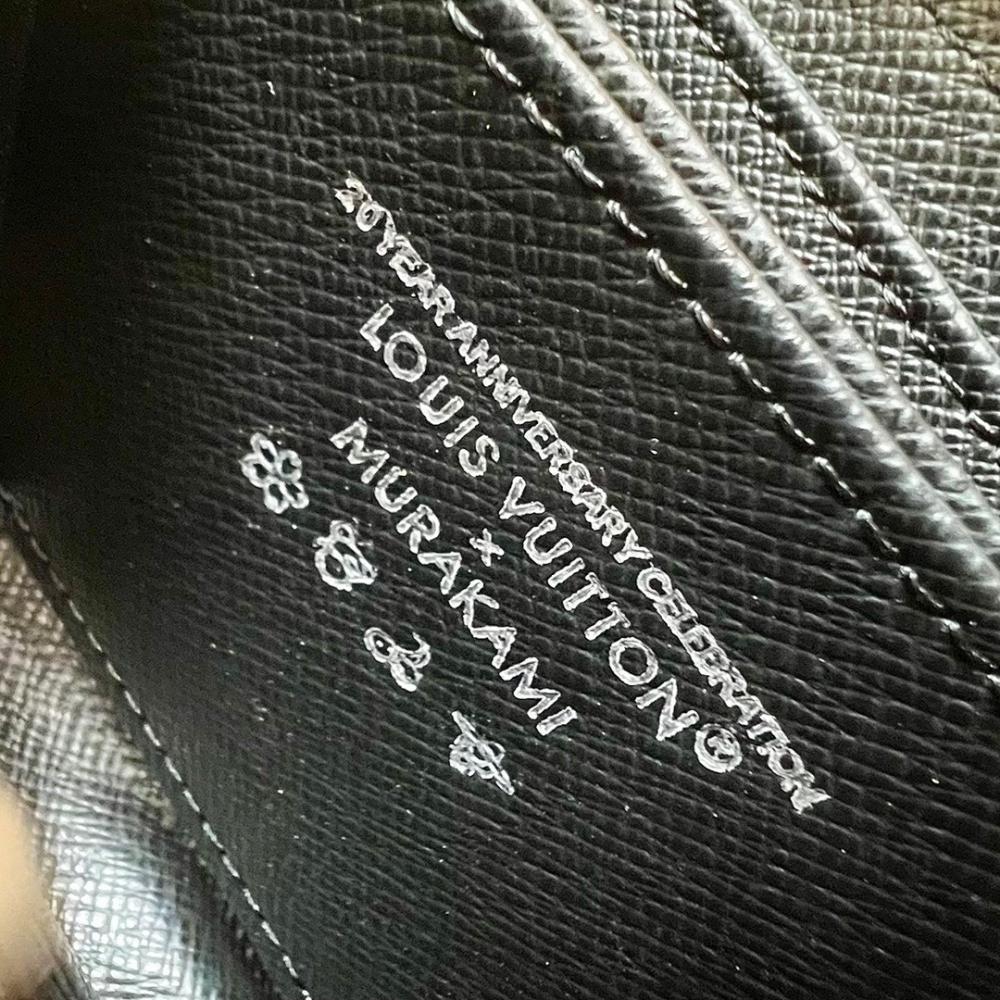 Modern Silver Wallet