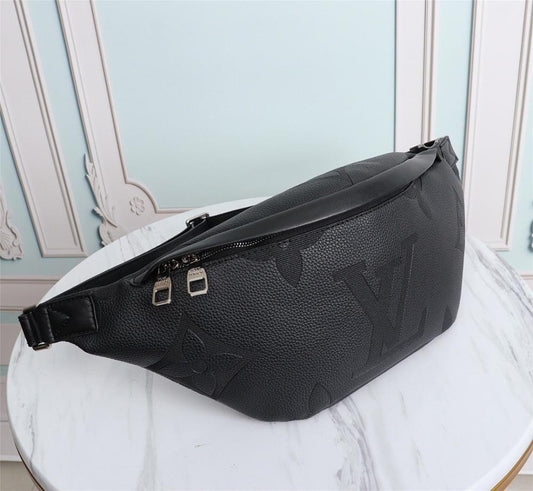 Stylish Calfskin Shoulder Bag 47x20x9cm