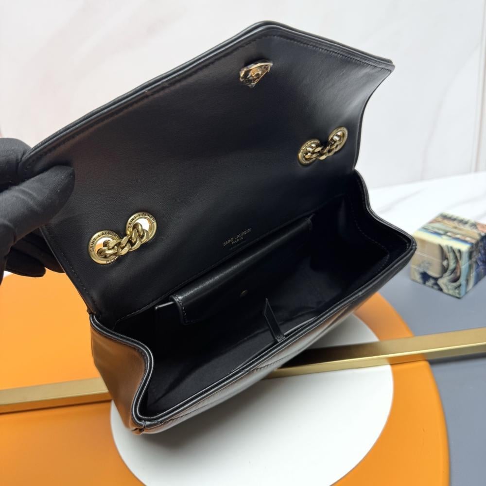 Wallet Style 243091249