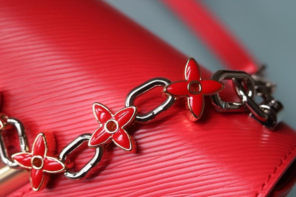 Modern Elegant Leather Shoulder Bag 23x17x9.5cm