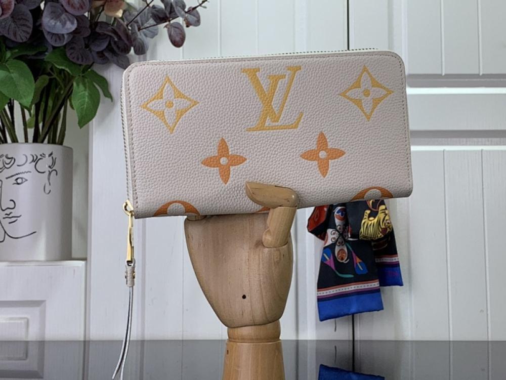 Wallet Style 1717655295