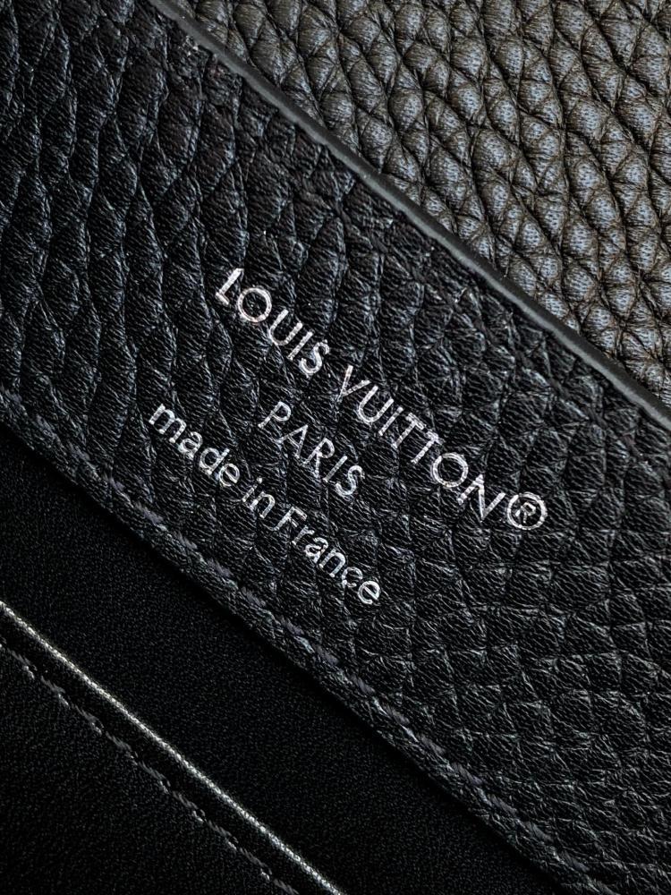 Leather Wallet Style 686180285