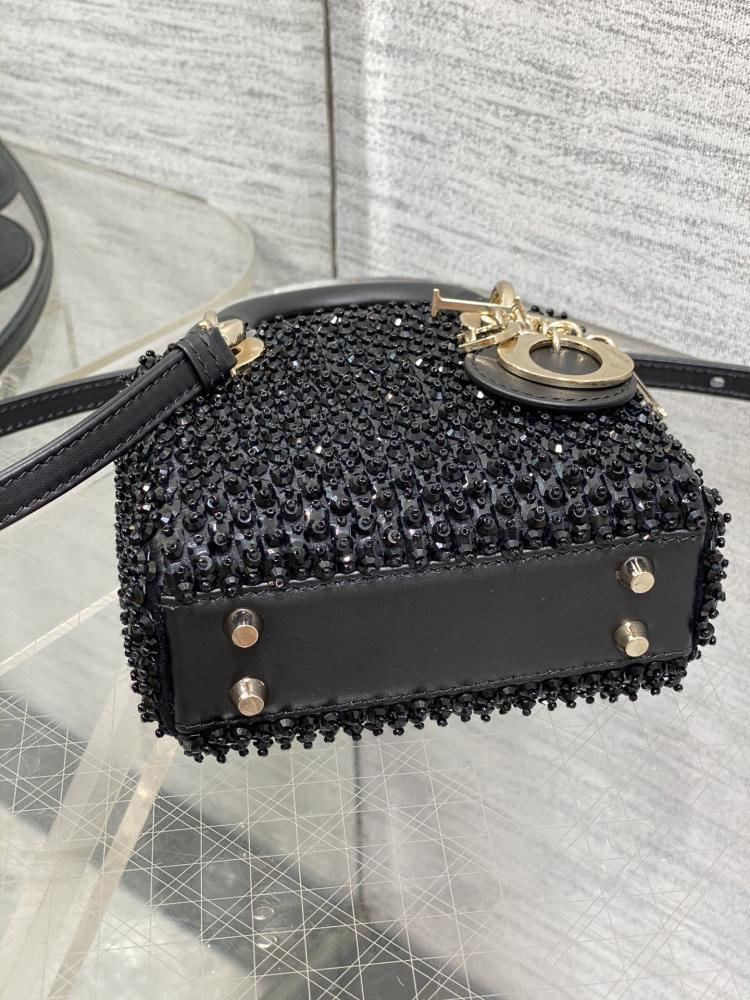 Wallet Style 1041660714