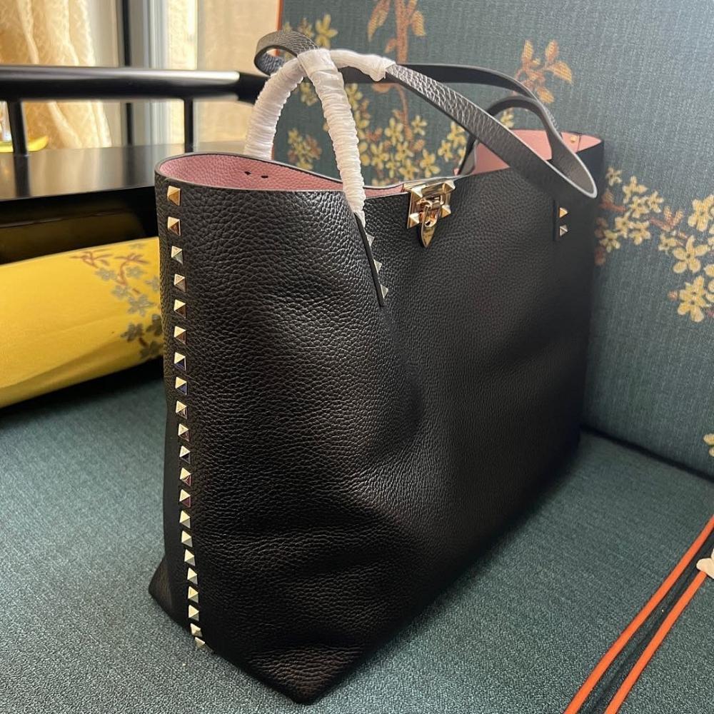 Rockstud Tote Bag 41x30x14cm