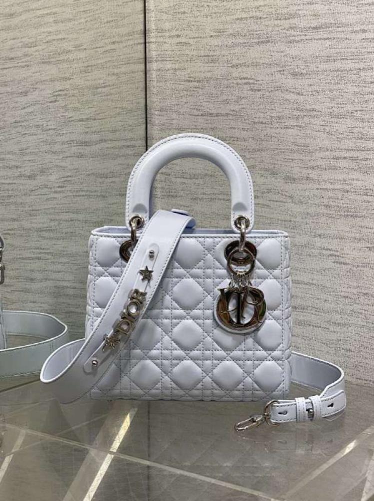 Luxury Top Handle Bag Style 1182370528