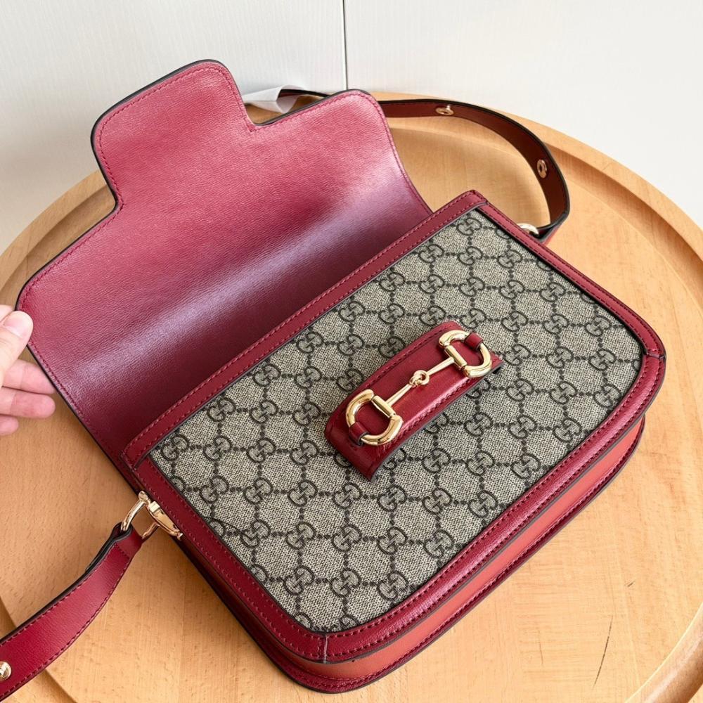 Modern Shoulder Bag 25x18x8cm