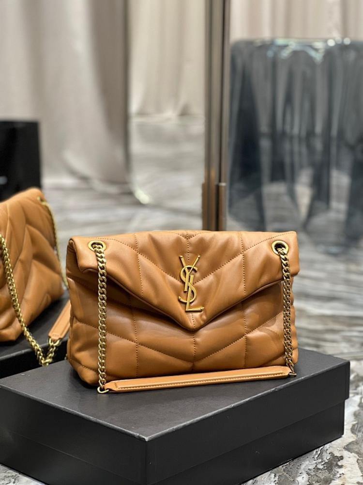 Stylish Quilted Lambskin Shoulder Bag 29x17x11cm
