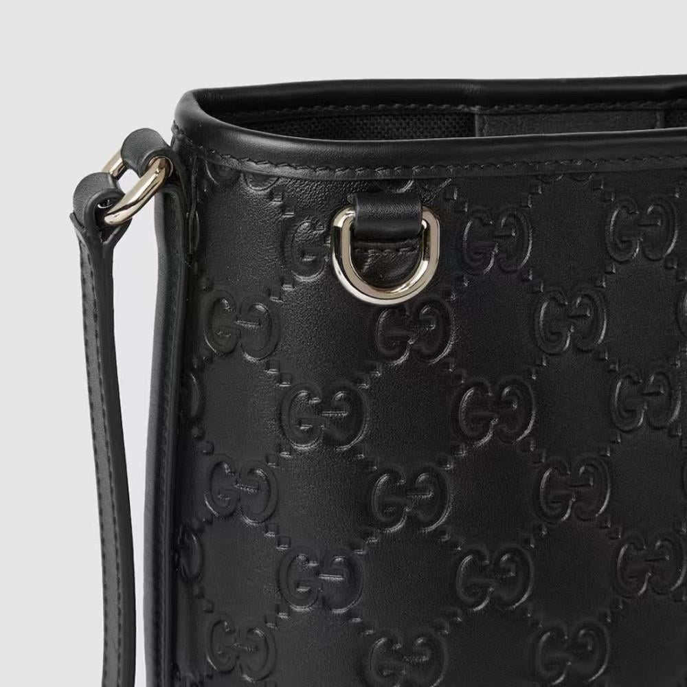 Luxury Stylish Top Handle Bag 15x18x8cm
