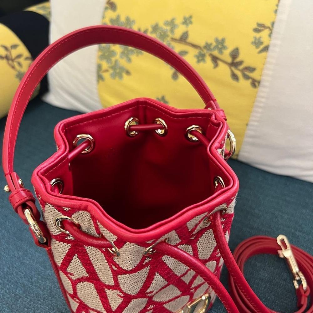 Stylish Refined Printed Leather Shoulder Bag 12x18x10cm
